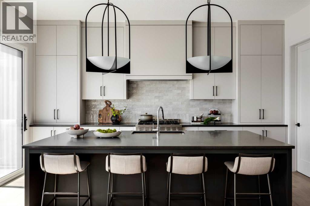 8 Rockcliff Hill NW, Calgary, Alberta  T3G 0G6 - Photo 13 - A2275870