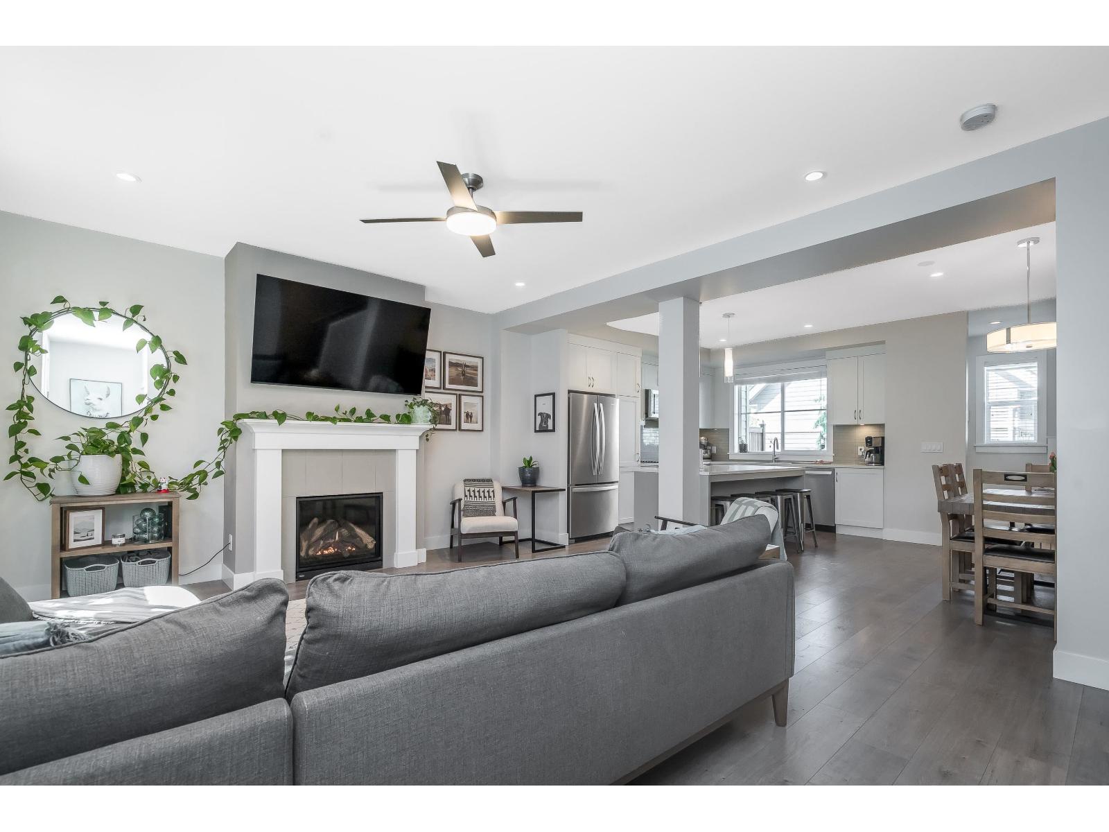 32555 Ross Drive, Mission, British Columbia  V2V 0G4 - Photo 9 - R3113591