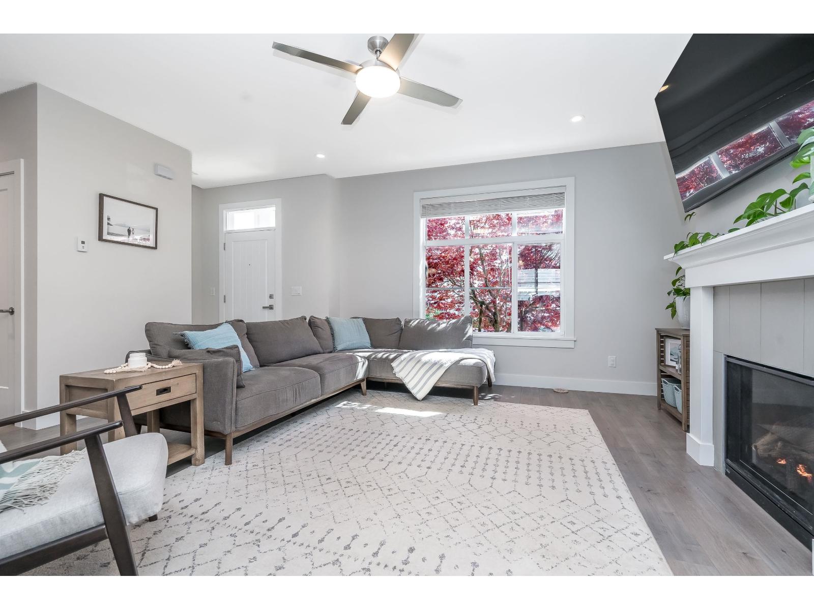 32555 Ross Drive, Mission, British Columbia  V2V 0G4 - Photo 10 - R3113591