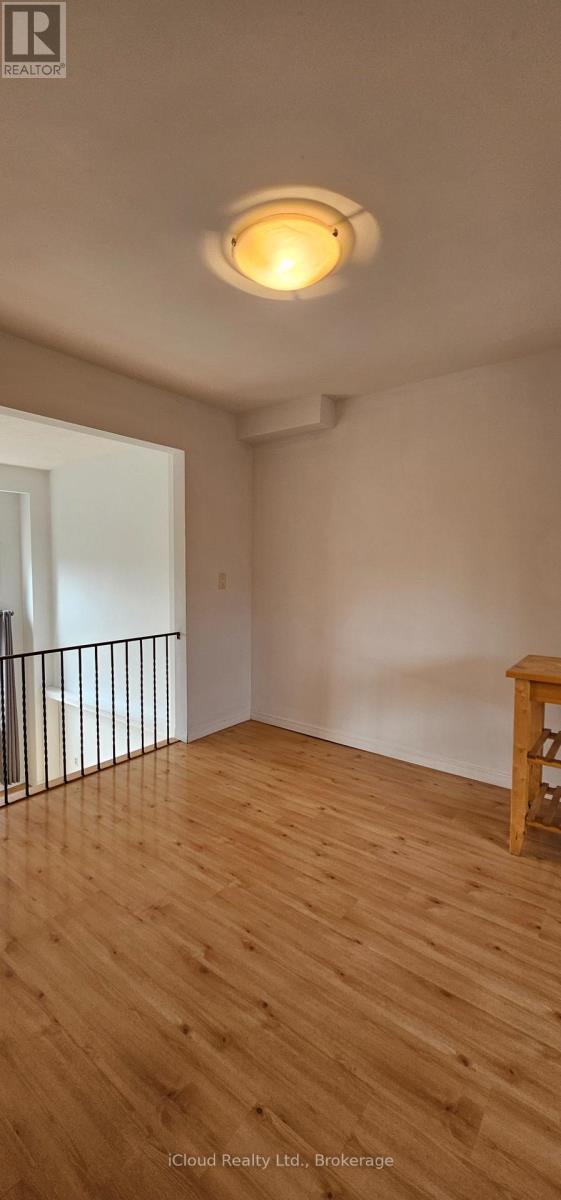 36 - 36 Dawson Crescent, Brampton, Ontario  L6V 3M5 - Photo 6 - W13017484