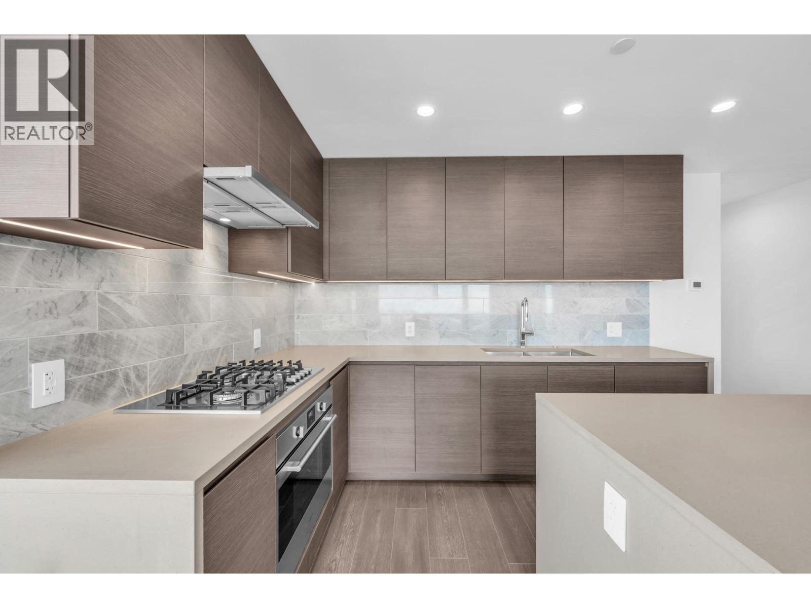 4910 2108 Gilmore Avenue, Burnaby, British Columbia  V5C 0N8 - Photo 8 - R3113601