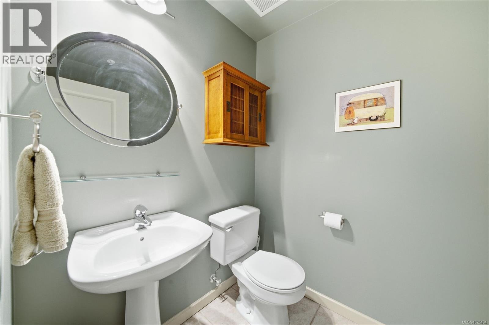 609 827 Fairfield Rd, Victoria, British Columbia  V8V 5B2 - Photo 19 - 1026494