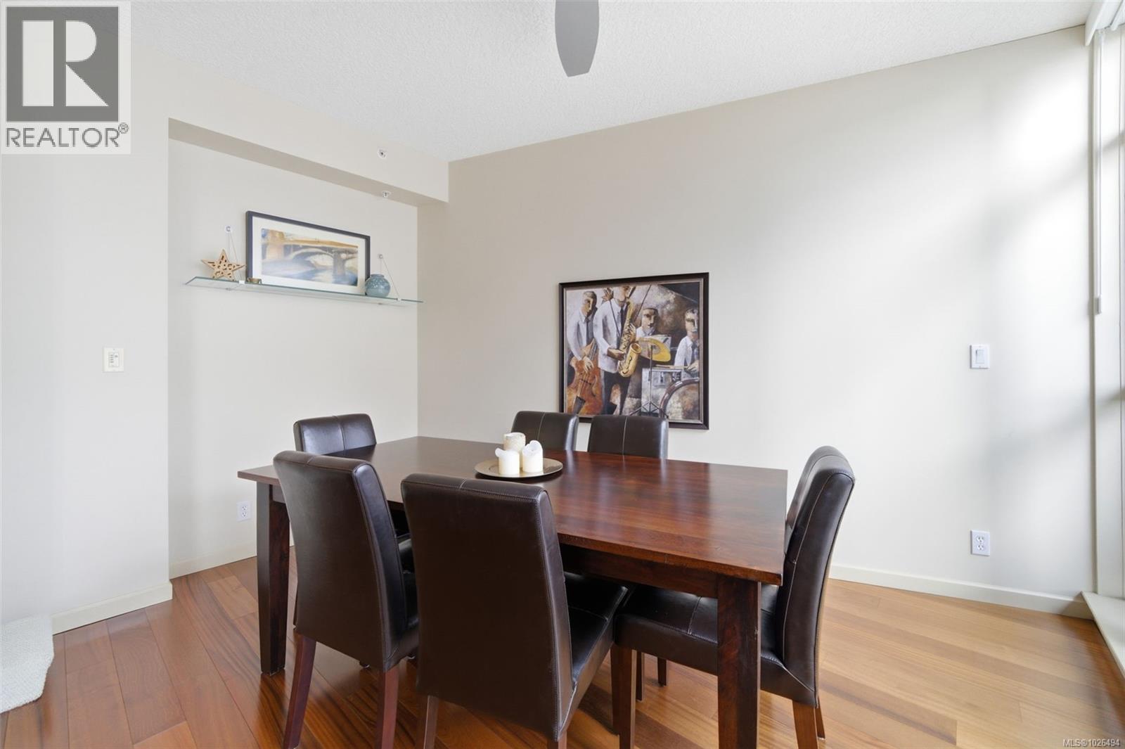 609 827 Fairfield Rd, Victoria, British Columbia  V8V 5B2 - Photo 9 - 1026494