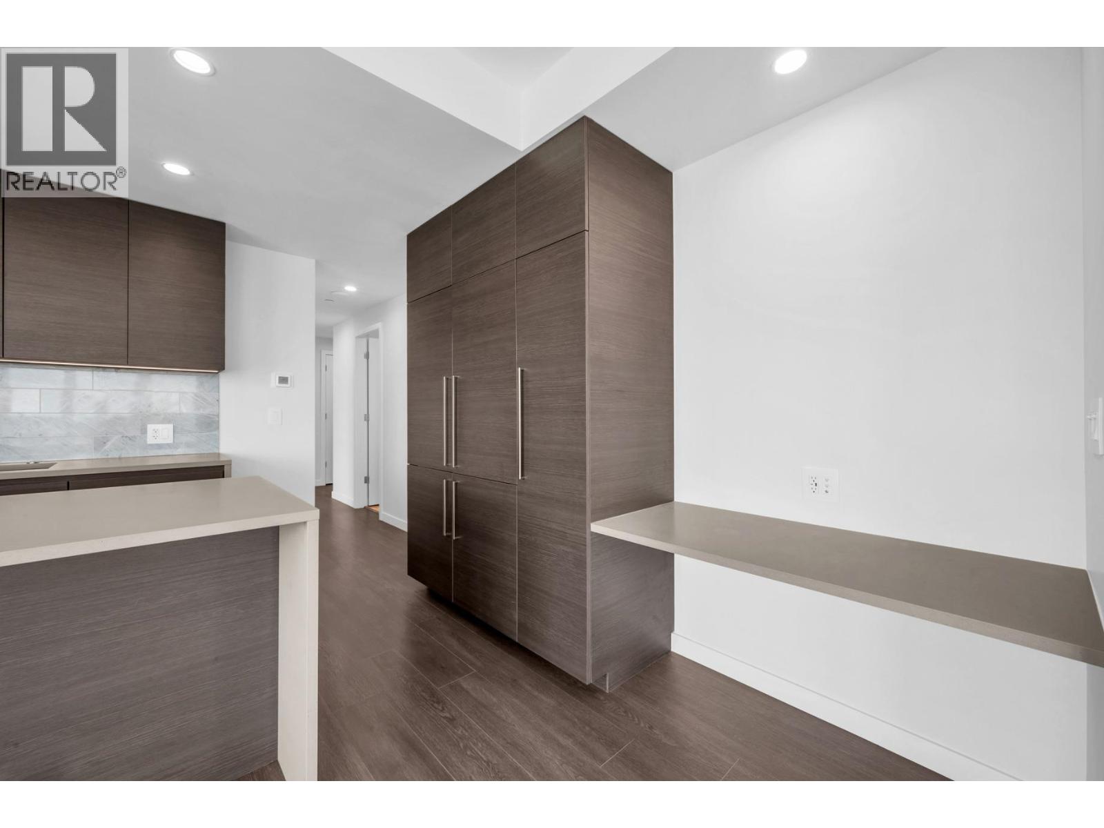 4910 2108 Gilmore Avenue, Burnaby, British Columbia  V5C 0N8 - Photo 12 - R3113601