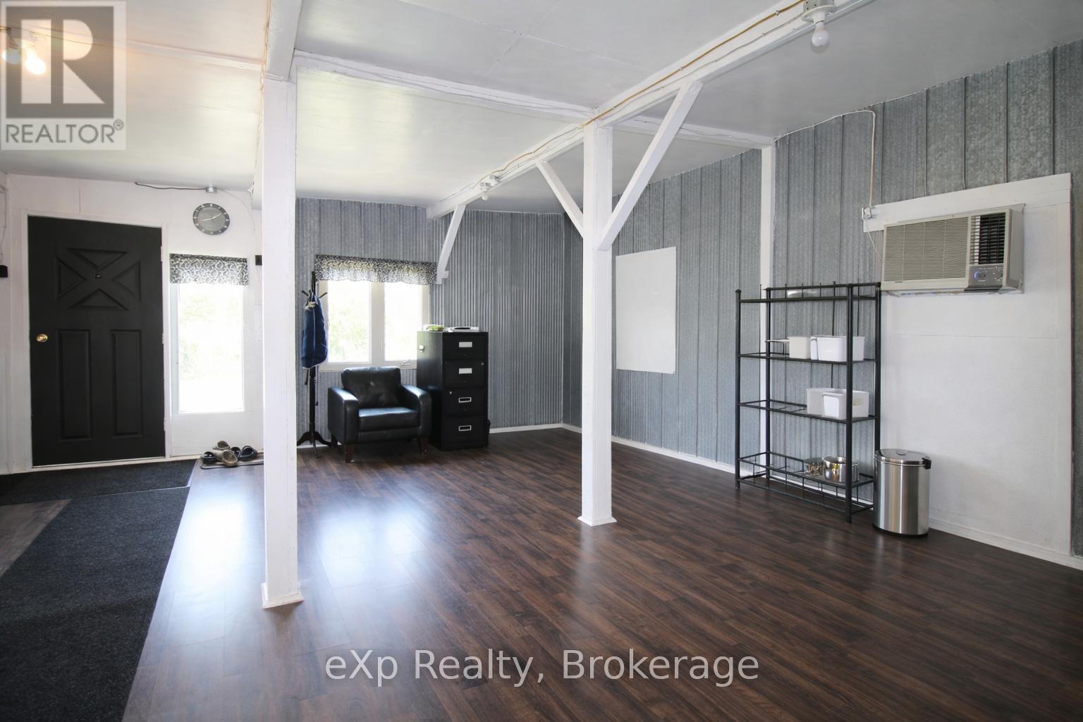 125 Lake Drive, West Grey, Ontario  N0C 1H0 - Photo 21 - X13022734