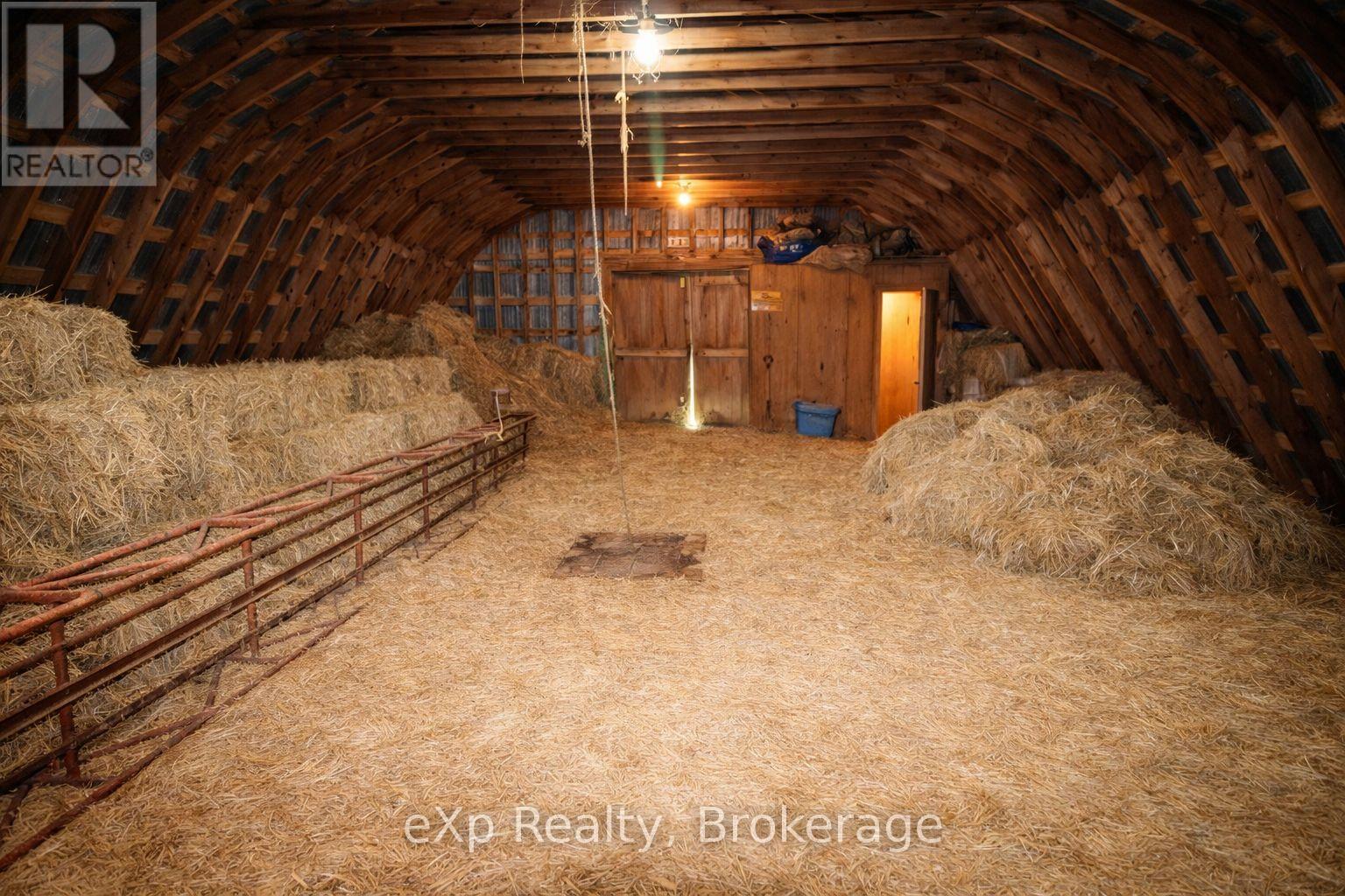 125 Lake Drive, West Grey, Ontario  N0C 1H0 - Photo 29 - X13022734