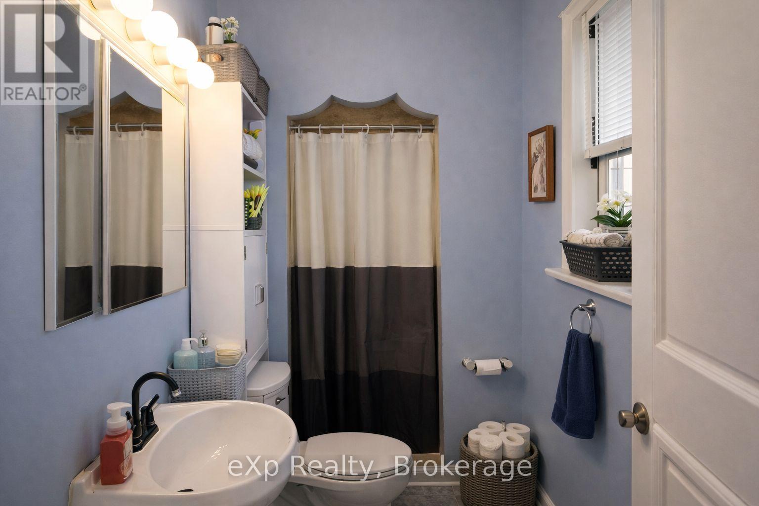 125 Lake Drive, West Grey, Ontario  N0C 1H0 - Photo 7 - X13022734