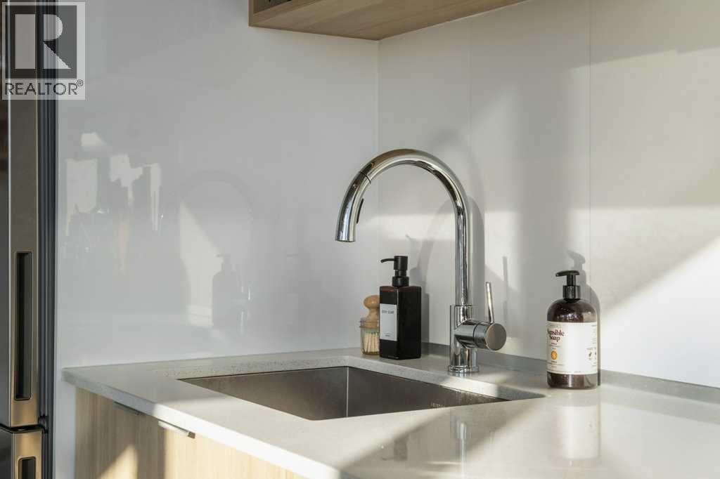 1002, 1319 14 Avenue SW, Calgary, Alberta  T3C 0W3 - Photo 5 - A2282975