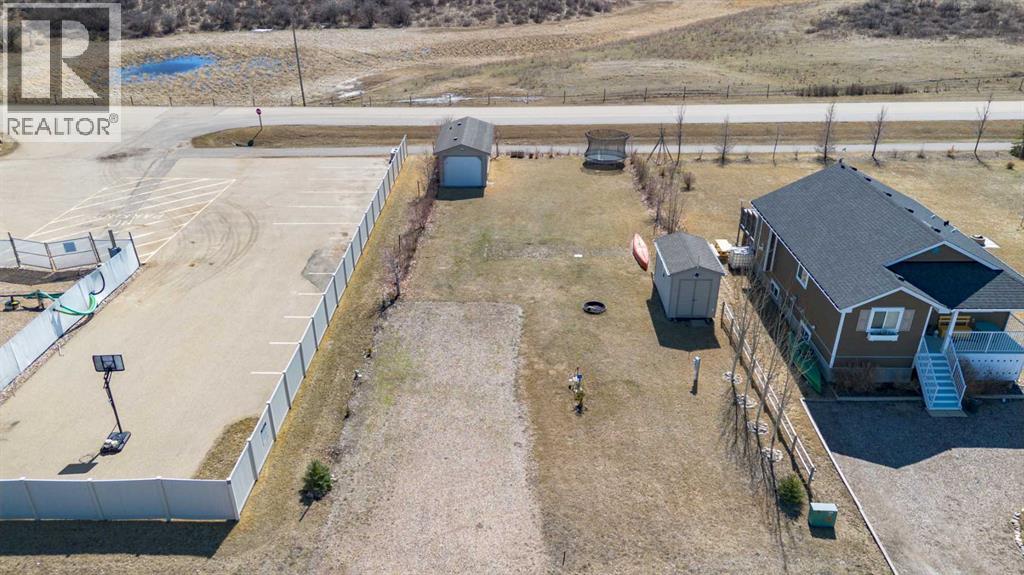 15 Marina Place, Rural Stettler No. 6, Alberta  T0C 3B0 - Photo 3 - A2303440