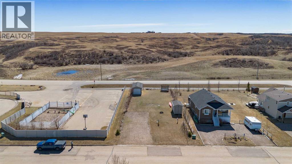 15 Marina Place, Rural Stettler No. 6, Alberta  T0C 3B0 - Photo 2 - A2303440