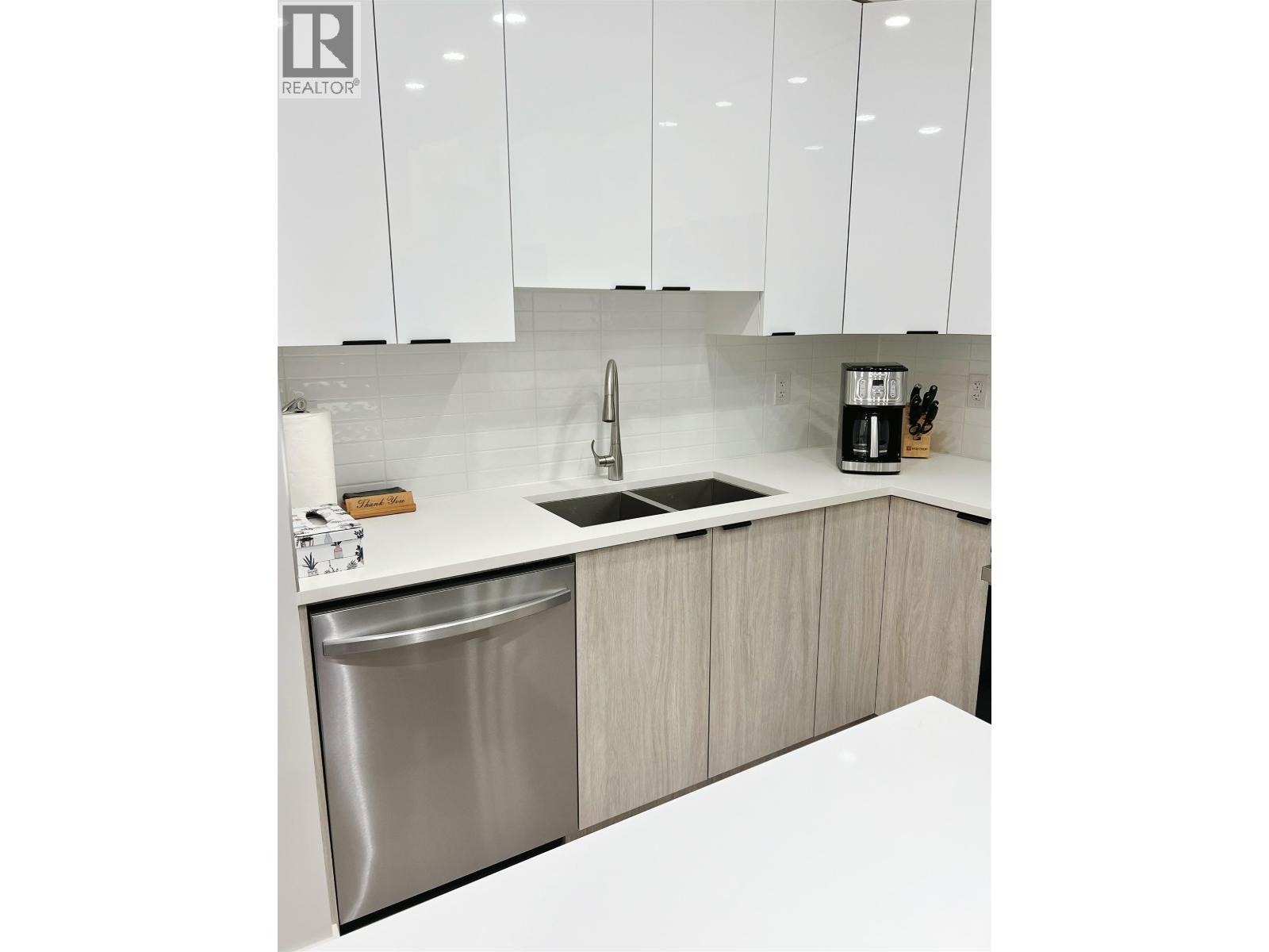 415 11655 Fraser Street, Maple Ridge, British Columbia  V2X 2E5 - Photo 7 - R3113734