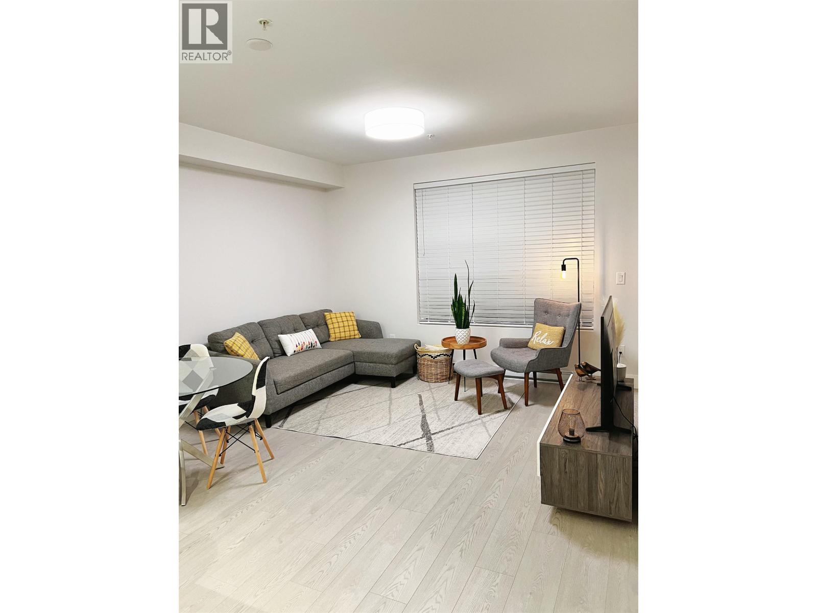 415 11655 Fraser Street, Maple Ridge, British Columbia  V2X 2E5 - Photo 8 - R3113734