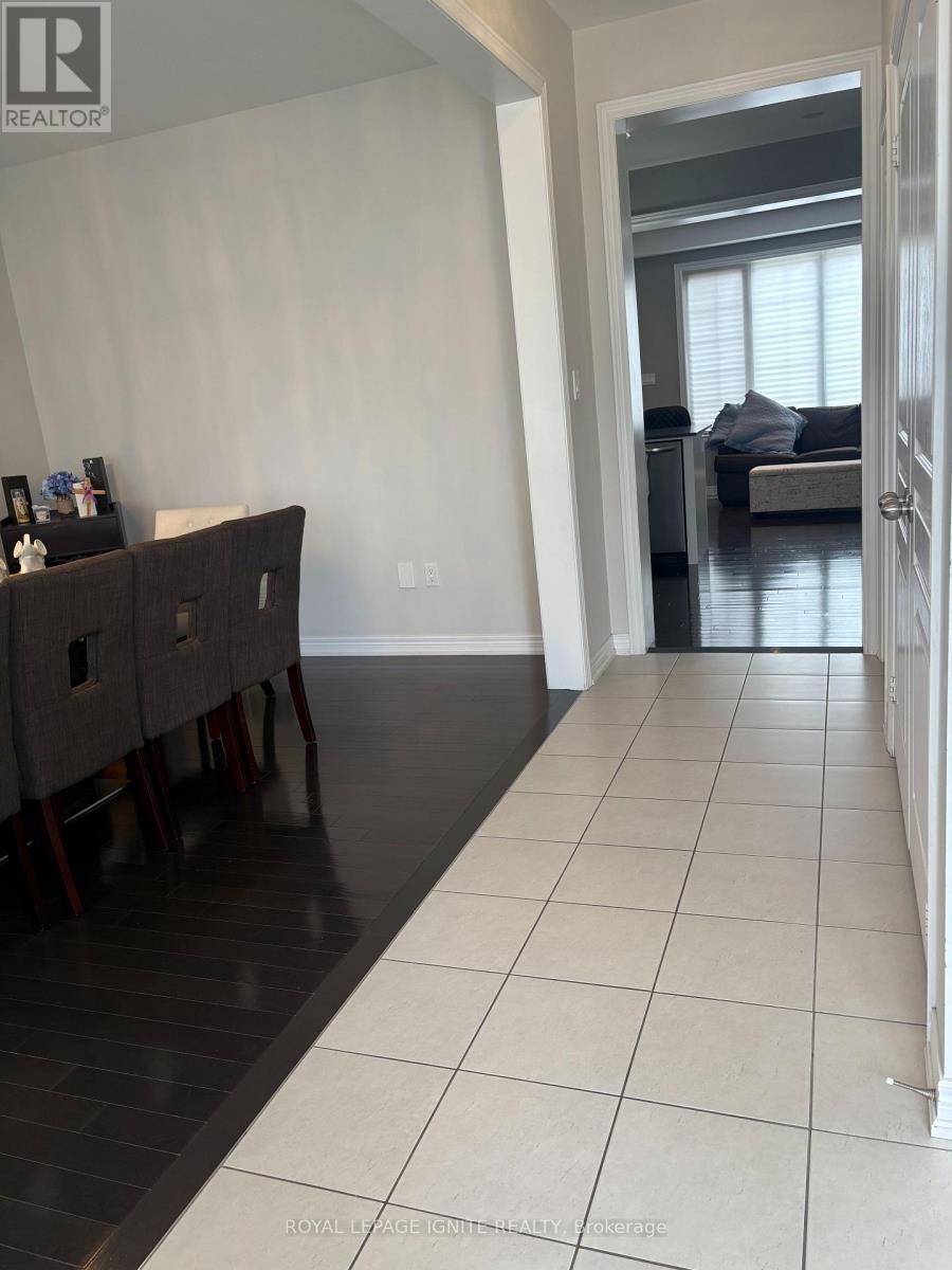 209 Barons Street, Vaughan, Ontario  L4H 3Z3 - Photo 3 - N13022760