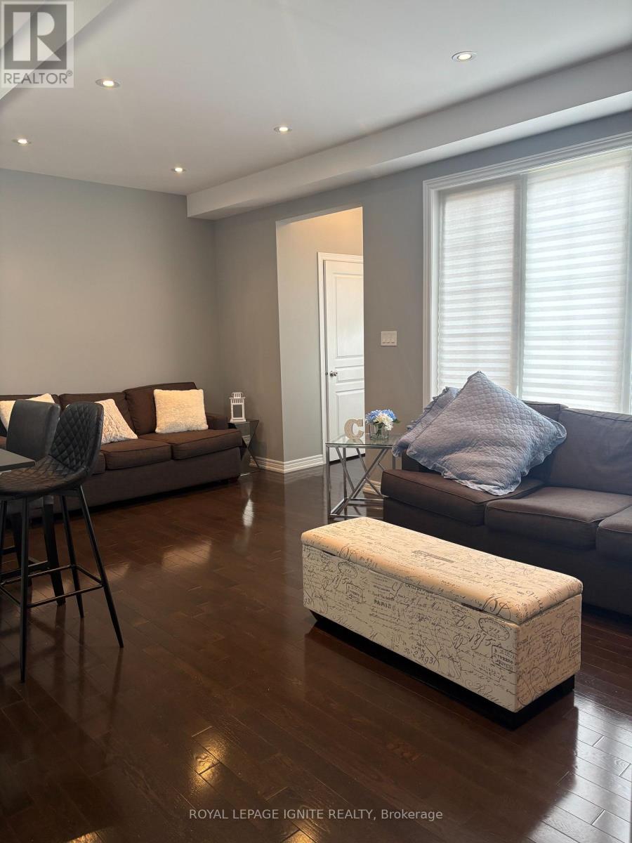 209 Barons Street, Vaughan, Ontario  L4H 3Z3 - Photo 6 - N13022760