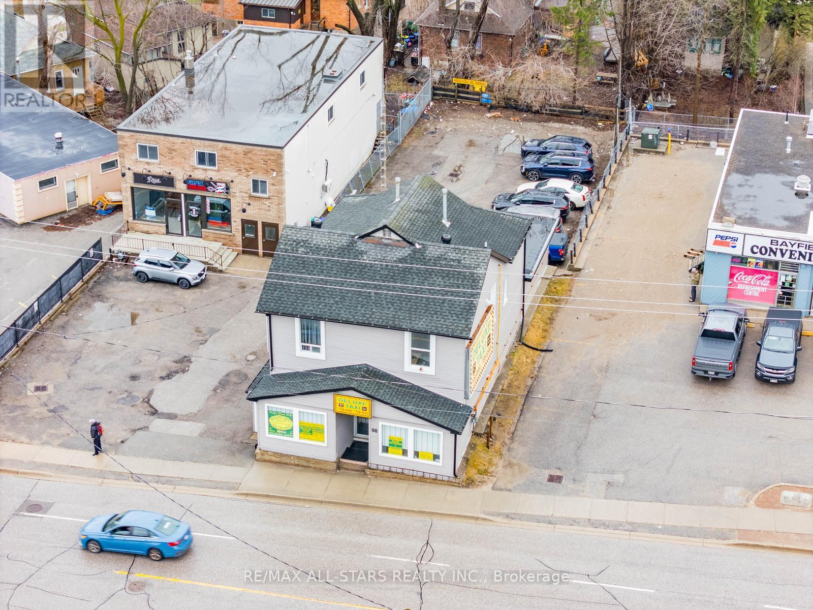 98 Bayfield Street, Barrie, Ontario  L4M 3A8 - Photo 15 - S13022730