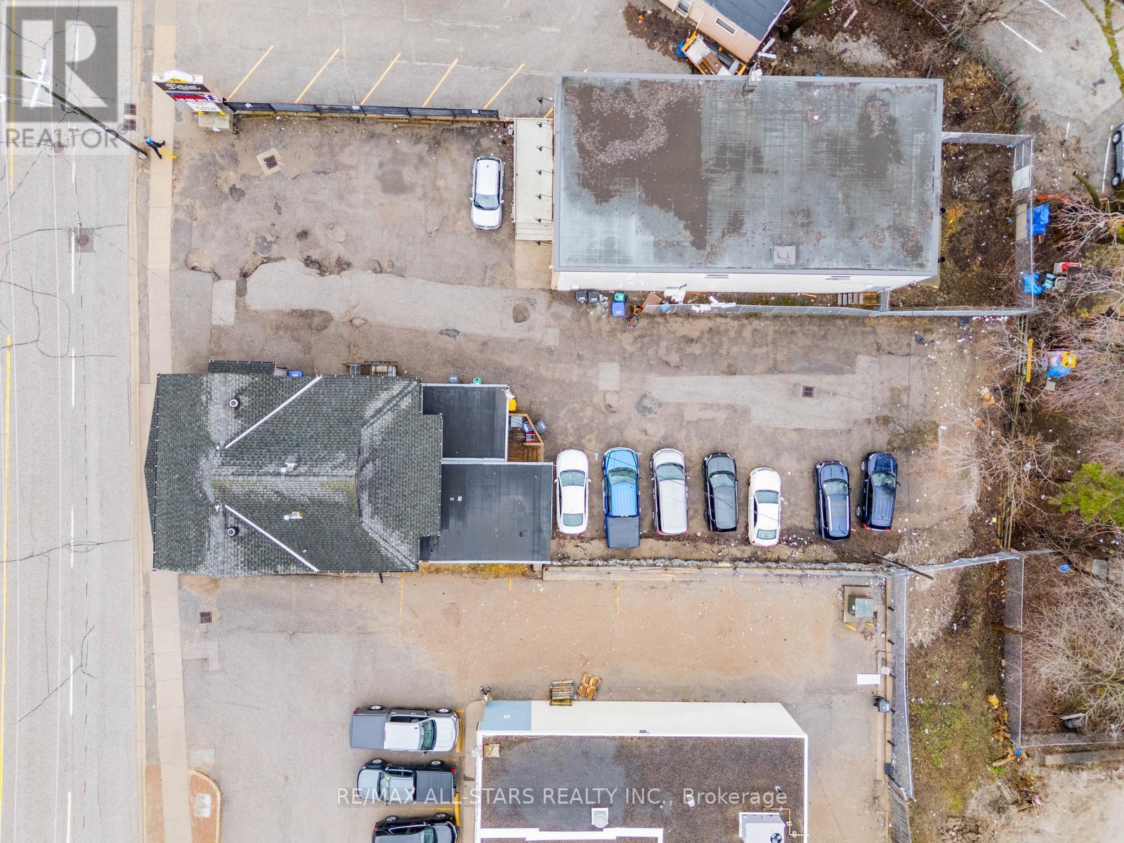 98 Bayfield Street, Barrie, Ontario  L4M 3A8 - Photo 16 - S13022730