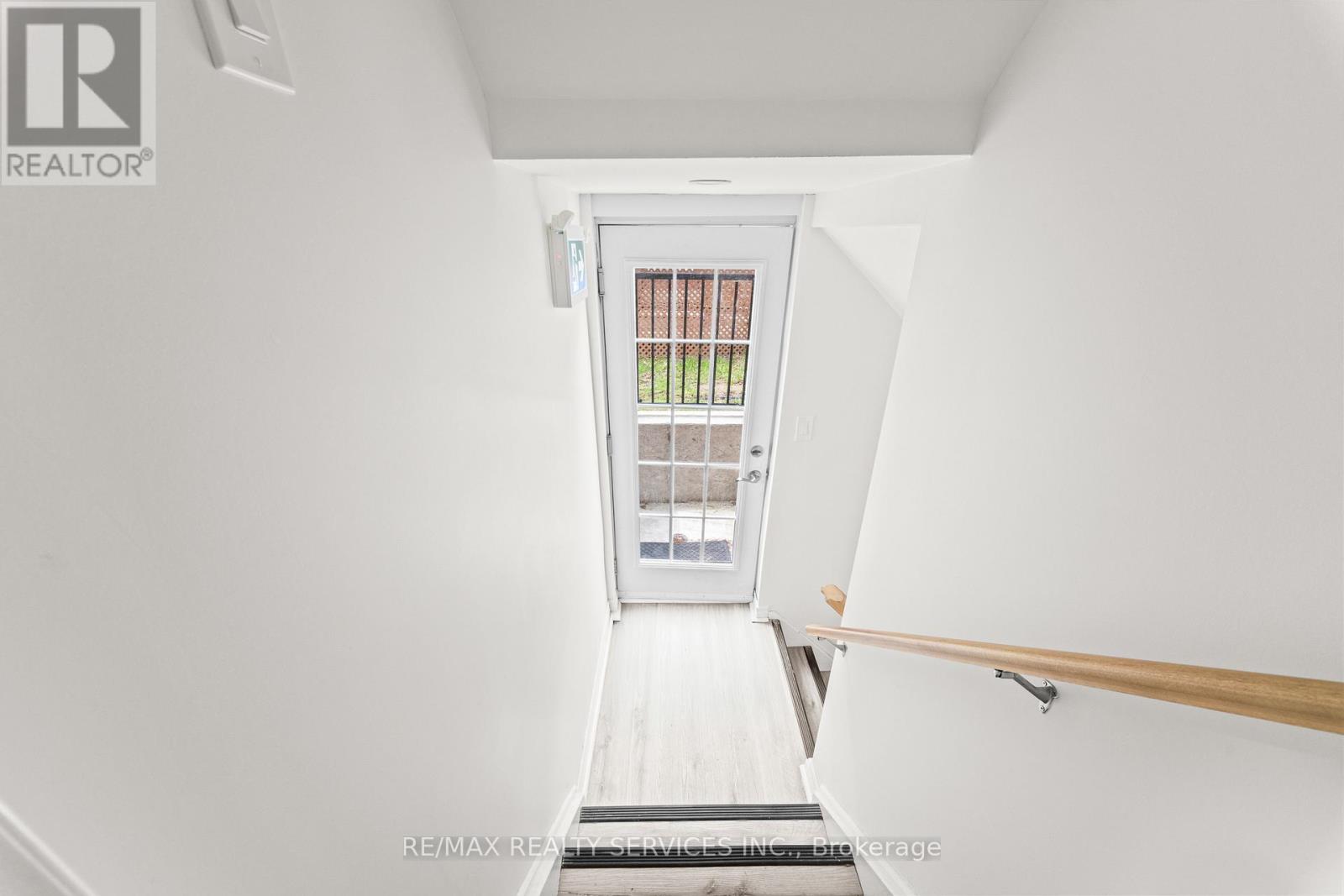 41 Tanager Square, Brampton, Ontario  L6Z 1X1 - Photo 36 - W13022740