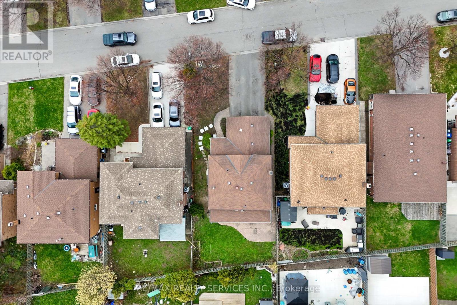 41 Tanager Square, Brampton, Ontario  L6Z 1X1 - Photo 49 - W13022740