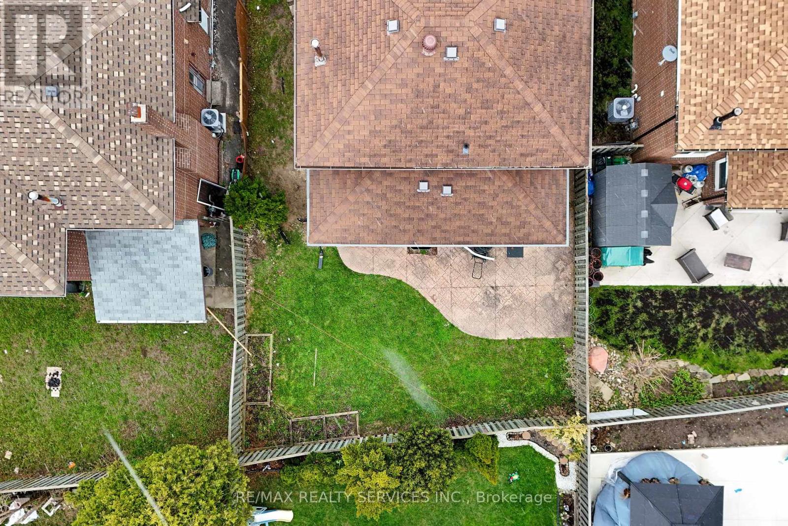 41 Tanager Square, Brampton, Ontario  L6Z 1X1 - Photo 50 - W13022740