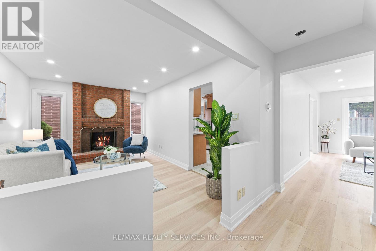 41 Tanager Square, Brampton, Ontario  L6Z 1X1 - Photo 6 - W13022740