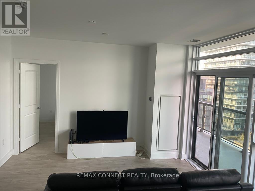 1107 - 65 Annie Craig Drive, Toronto, Ontario  M8V 0G8 - Photo 2 - W13022792