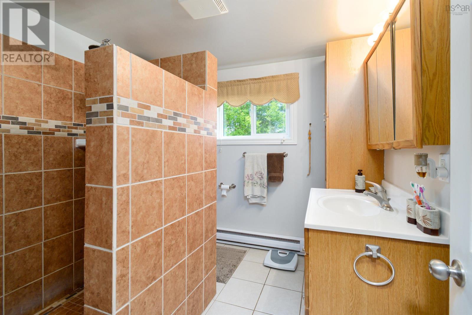 11217 Kempt Head Road, Boularderie Centre, Nova Scotia  B1X 1L1 - Photo 17 - 202608045