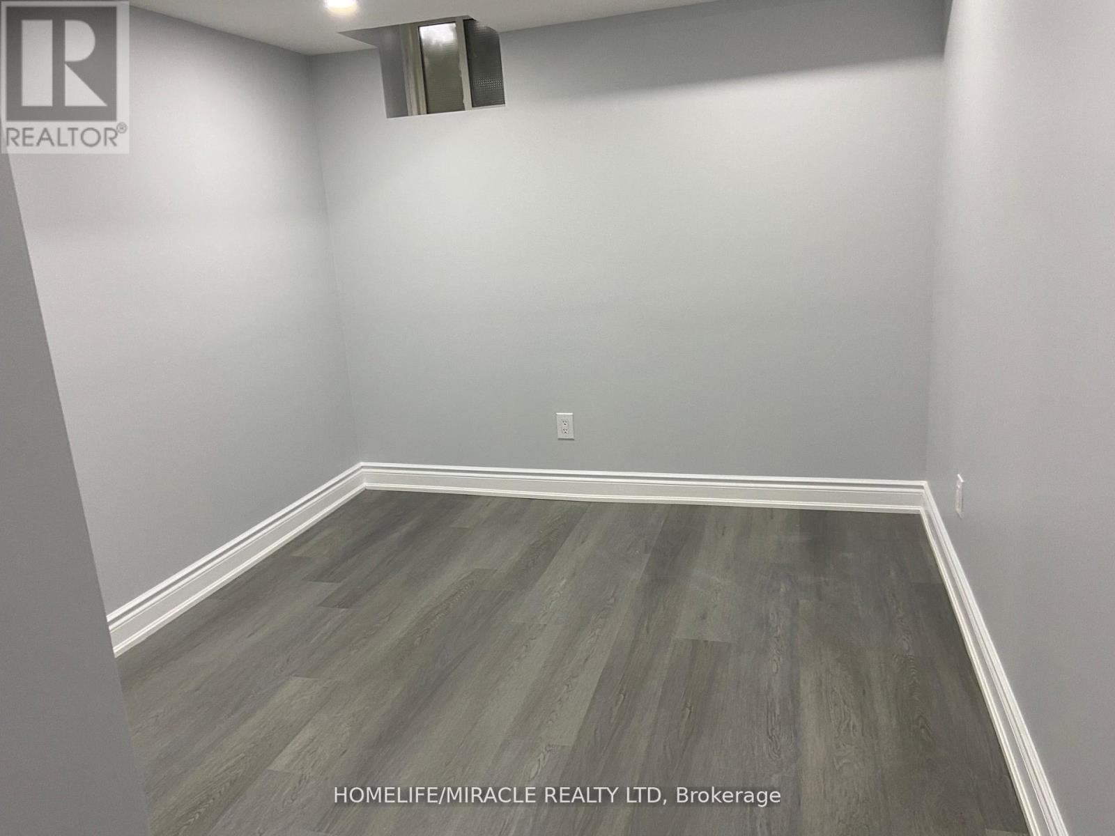 3 Talence Drive, Hamilton, Ontario  L8J 0L2 - Photo 20 - X13022802