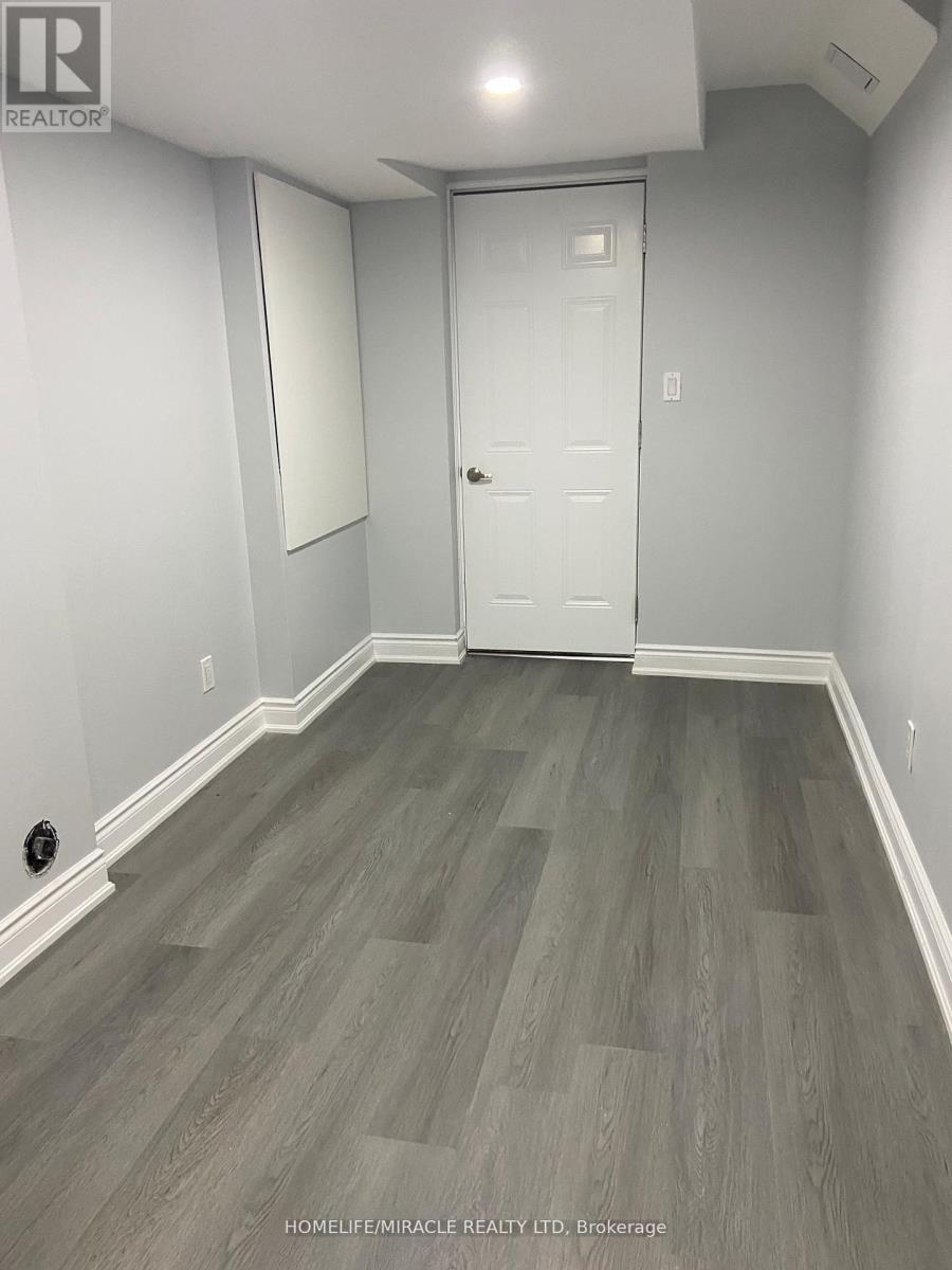 3 Talence Drive, Hamilton, Ontario  L8J 0L2 - Photo 24 - X13022802