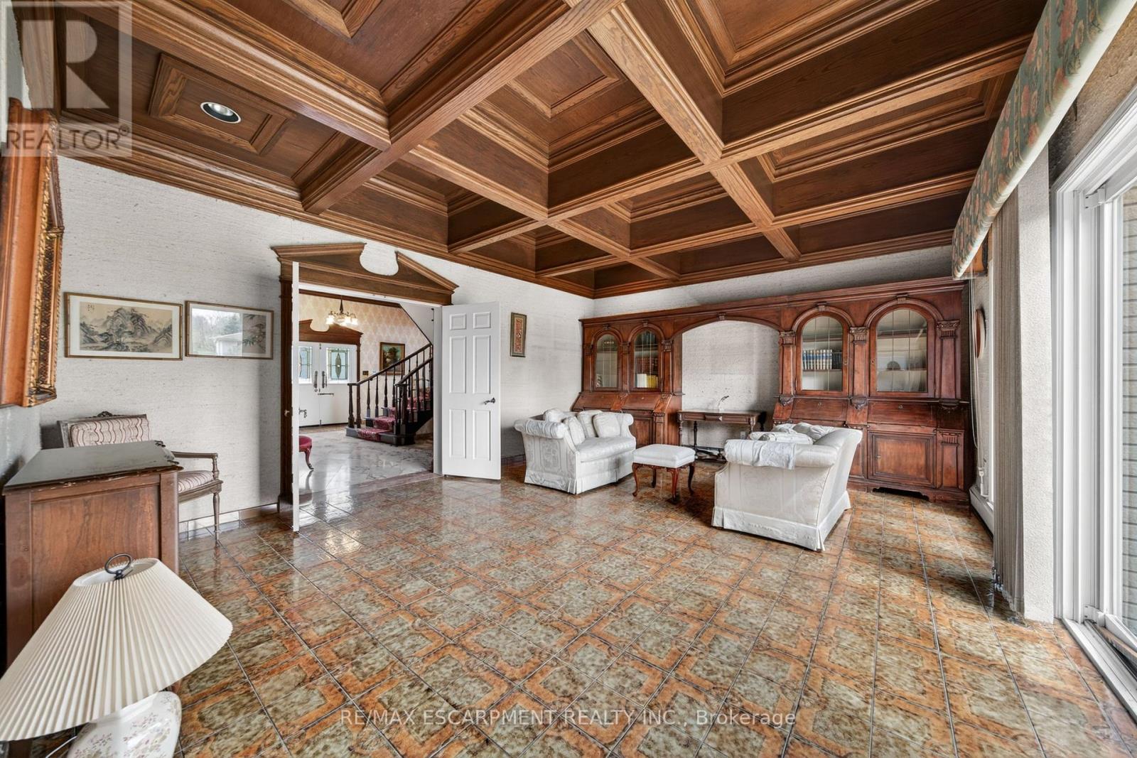 213 Stone Church Road W, Hamilton, Ontario  L9B 1A2 - Photo 15 - X13022810