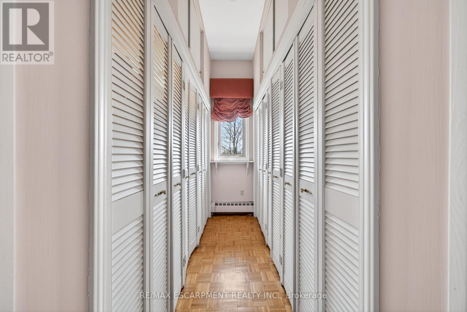 213 Stone Church Road W, Hamilton, Ontario  L9B 1A2 - Photo 21 - X13022810