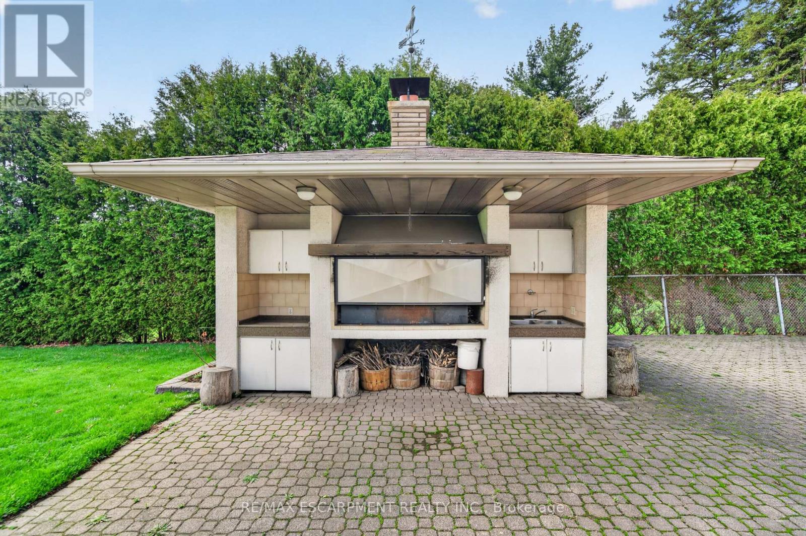 213 Stone Church Road W, Hamilton, Ontario  L9B 1A2 - Photo 38 - X13022810