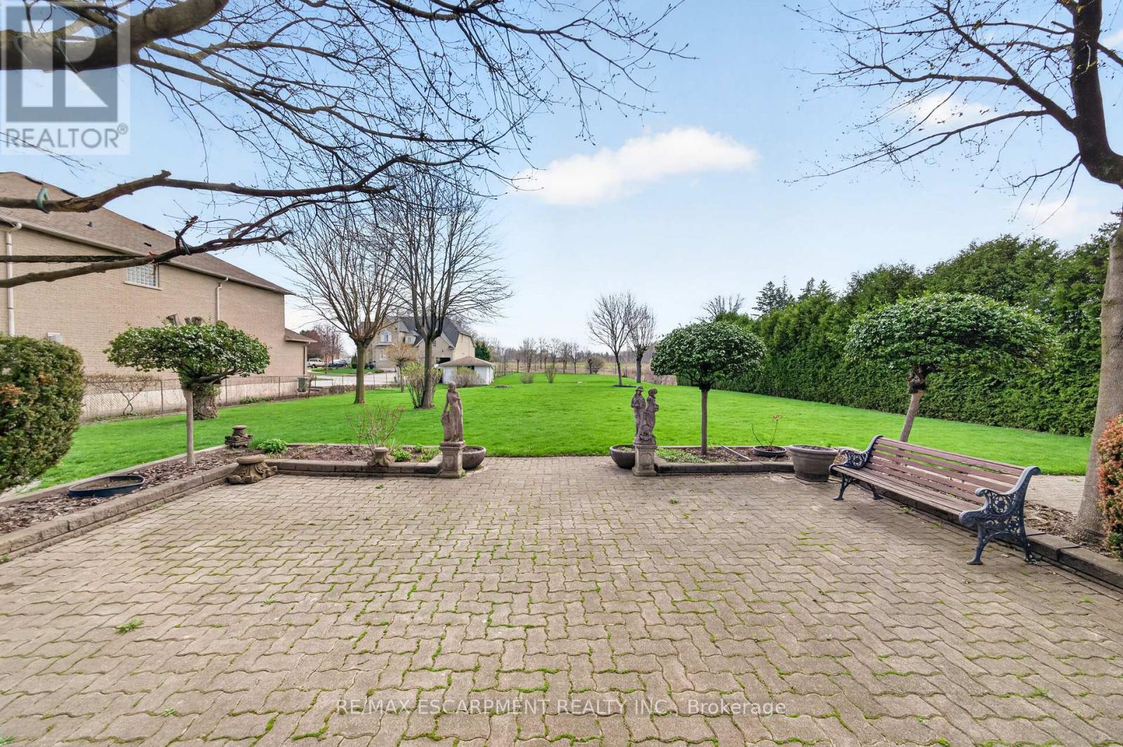 213 Stone Church Road W, Hamilton, Ontario  L9B 1A2 - Photo 39 - X13022810