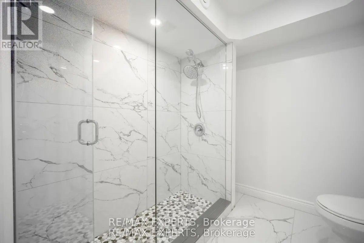 50 Ed Quigg Way, Vaughan, Ontario  L4H 2S1 - Photo 9 - N13022122