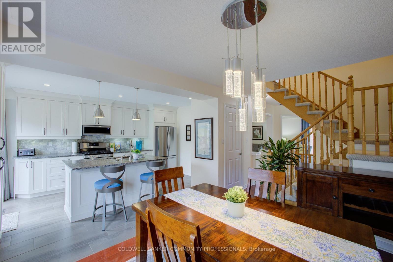 32 Mcclure Court, Halton Hills, Ontario  L7G 5X6 - Photo 20 - W13022146