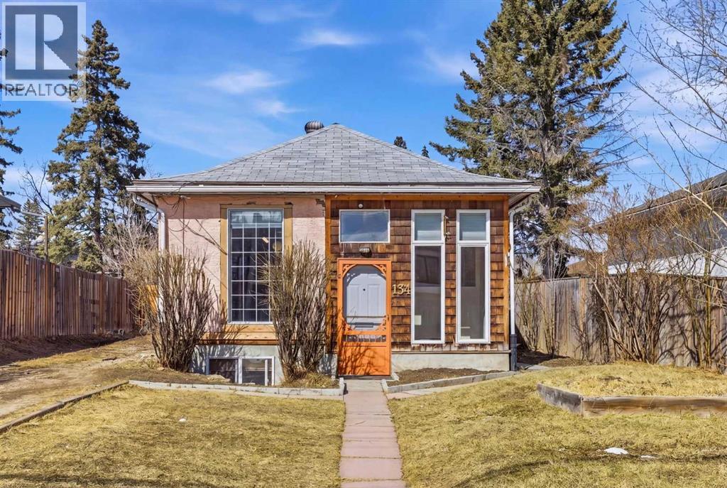 134 32 Avenue NE, Calgary, Alberta
