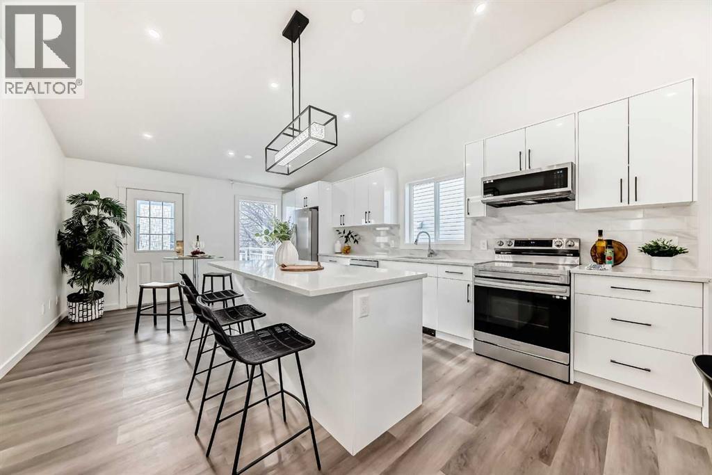 244 Coverdale Court Ne, Calgary, Alberta  T3K 4J7 - Photo 2 - A2301202