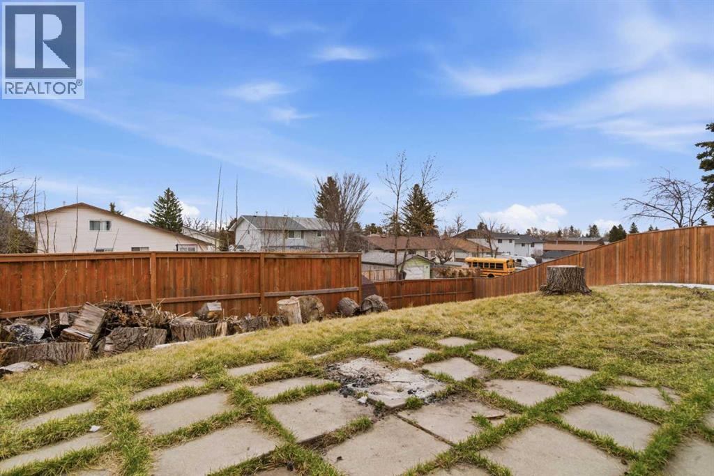 128 Pineson Place Ne, Calgary, Alberta  T1Y 2R1 - Photo 16 - A2301841