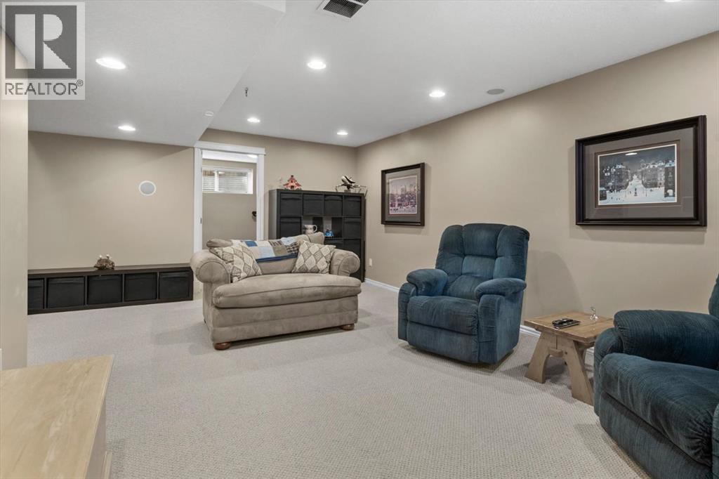 66 Tuscany Reserve Gate Nw, Calgary, Alberta  T3L 0A6 - Photo 30 - A2302271