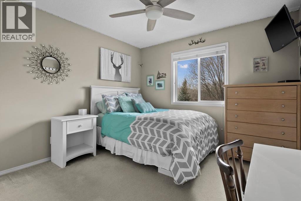 66 Tuscany Reserve Gate Nw, Calgary, Alberta  T3L 0A6 - Photo 26 - A2302271