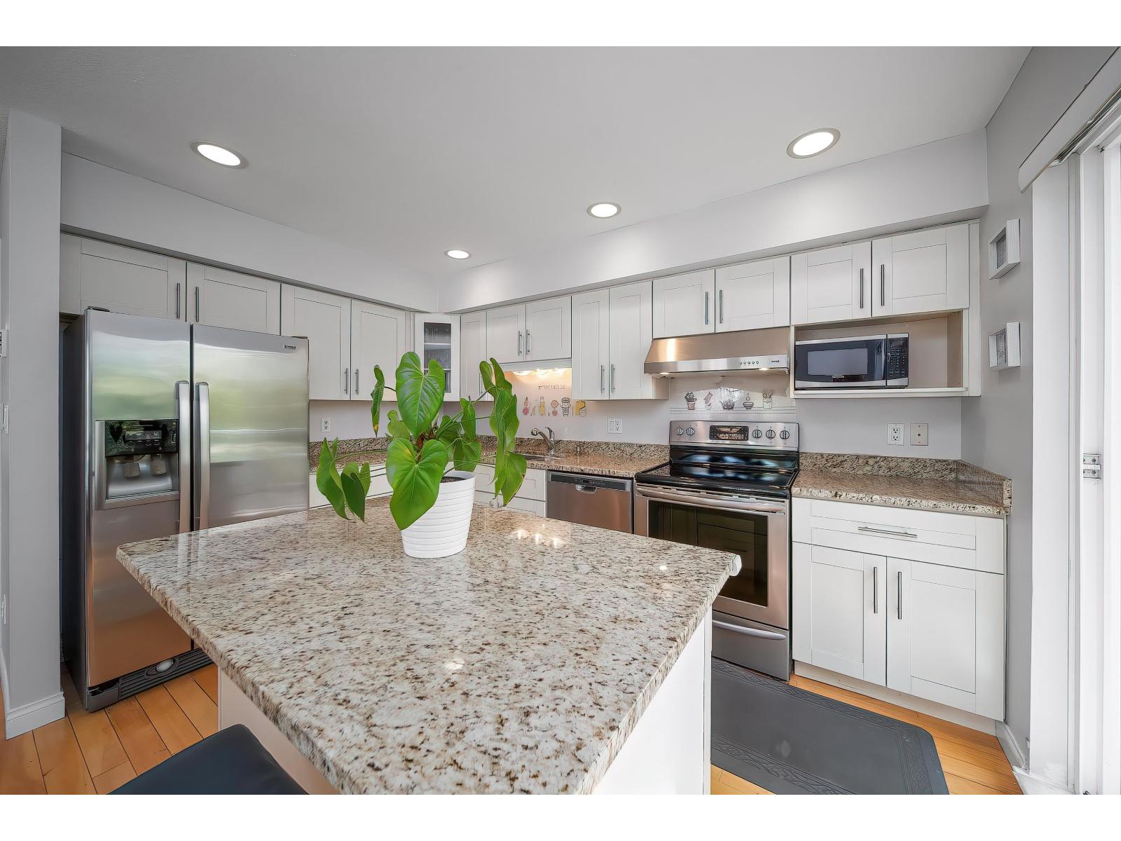 1 16388 85 Avenue, Surrey, British Columbia  V4N 5G2 - Photo 3 - R3113837