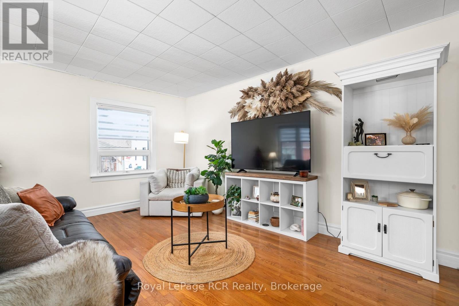 226 Birmingham Street W, Wellington North, Ontario  N0G 2L1 - Photo 10 - X12873820