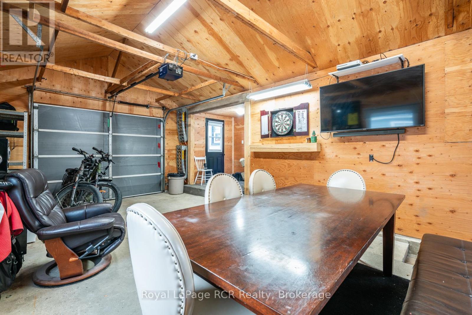 226 Birmingham Street W, Wellington North, Ontario  N0G 2L1 - Photo 25 - X12873820