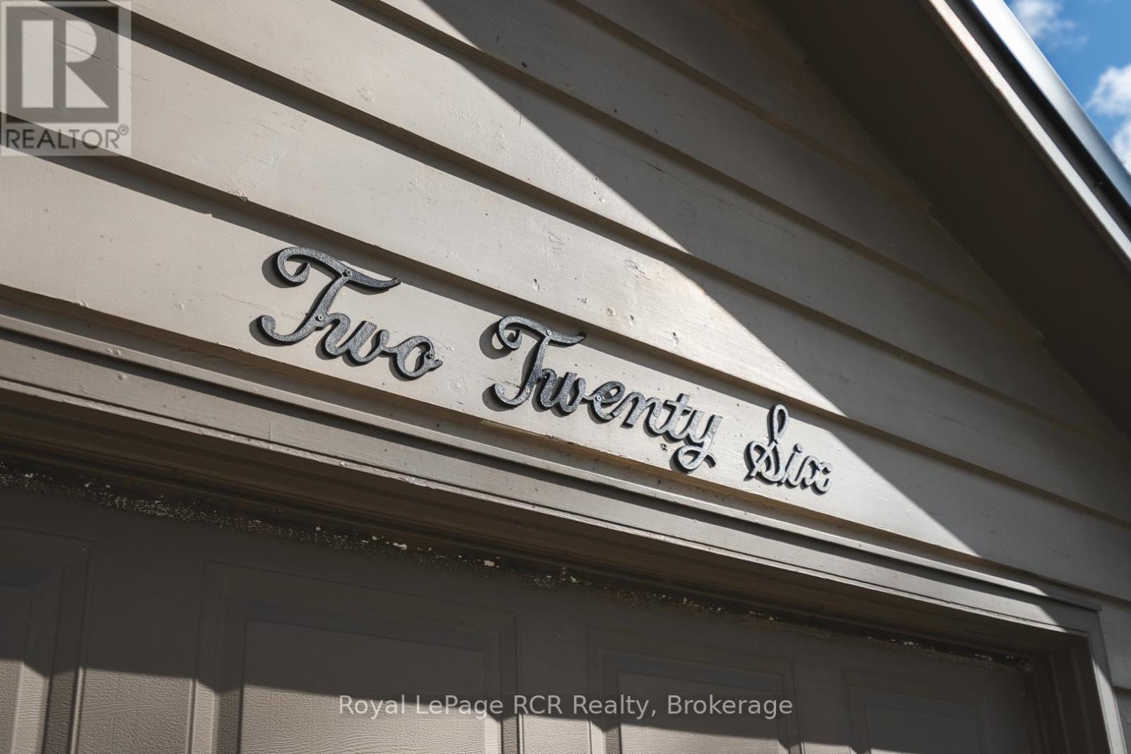 226 Birmingham Street W, Wellington North, Ontario  N0G 2L1 - Photo 5 - X12873820