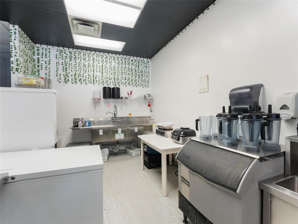 6 630 Kildare Avenue, Winnipeg, Manitoba R2C 0P8 - Photo 17 - 202607852