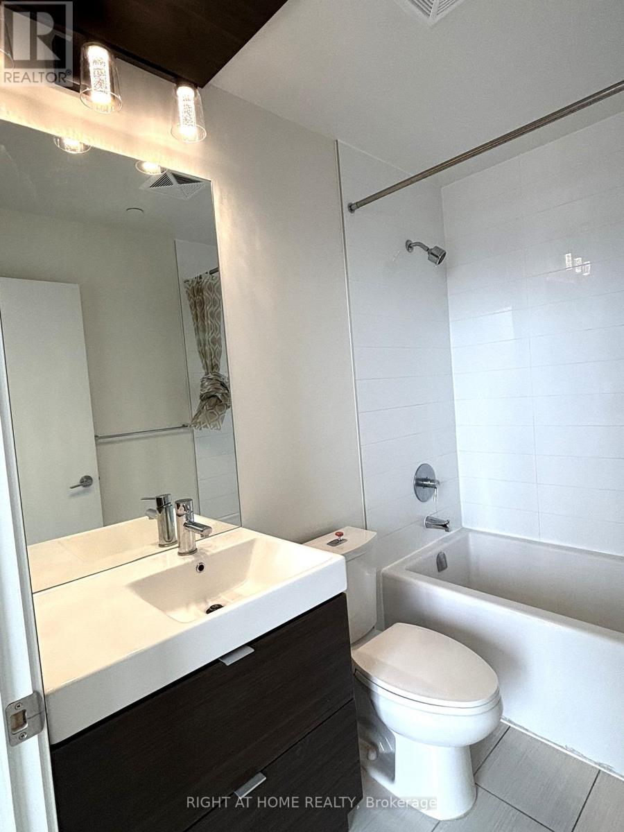 2103 - 62 Forest Manor Road, Toronto, Ontario  M2J 0B6 - Photo 6 - C13013070