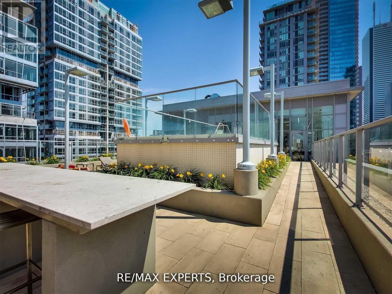 302 - 126 Simcoe Street, Toronto, Ontario  M5H 4E6 - Photo 26 - C13022064