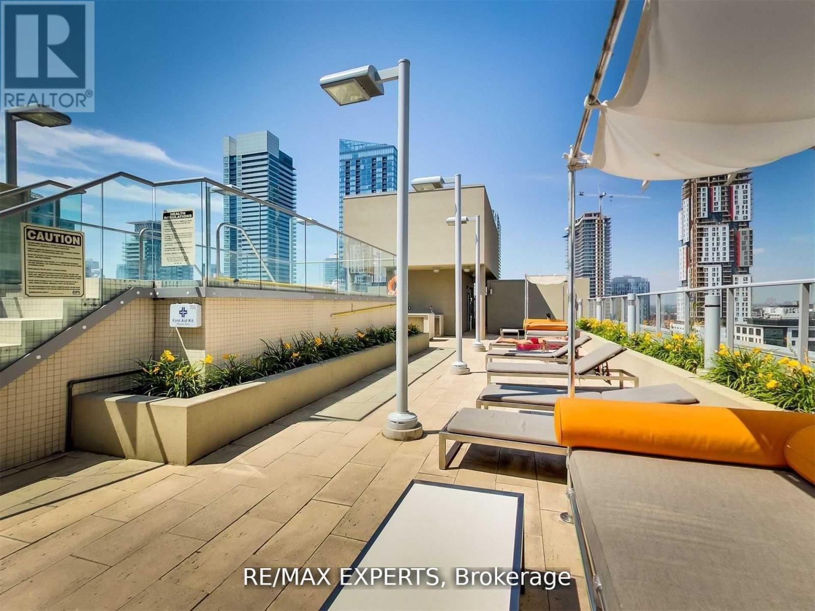 302 - 126 Simcoe Street, Toronto, Ontario  M5H 4E6 - Photo 21 - C13022064