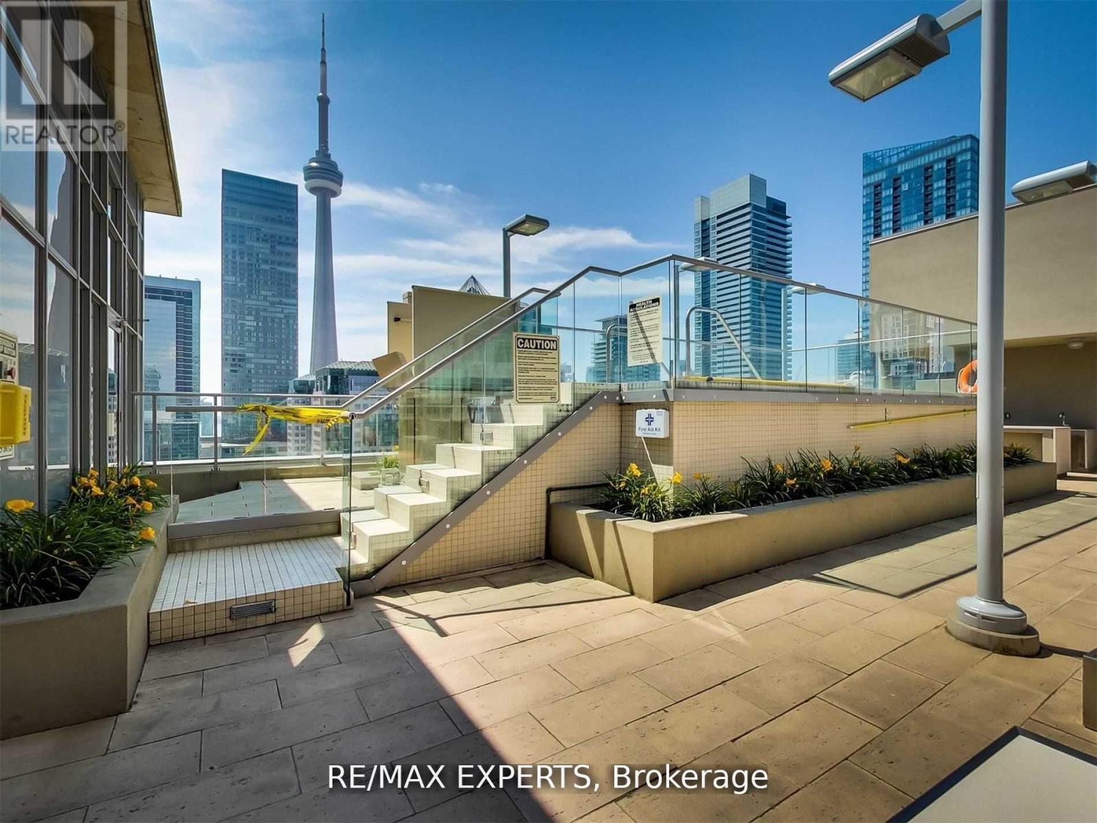 302 - 126 Simcoe Street, Toronto, Ontario  M5H 4E6 - Photo 27 - C13022064