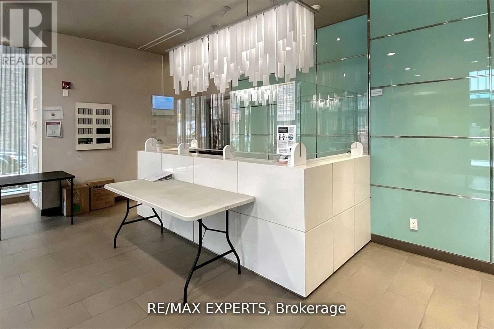 302 - 126 Simcoe Street, Toronto, Ontario  M5H 4E6 - Photo 5 - C13022064