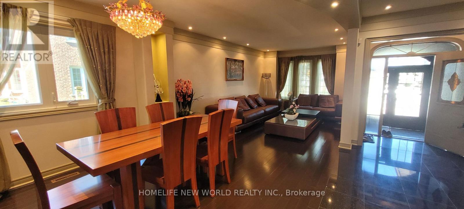 34 Townson Road, Markham, Ontario  L6C 1T5 - Photo 7 - N13018872